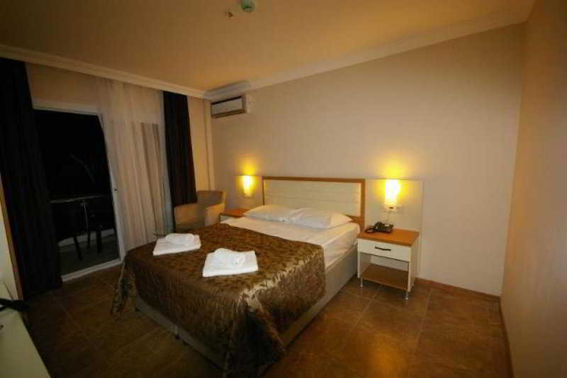 Bitez Risa Hotel Exterior foto